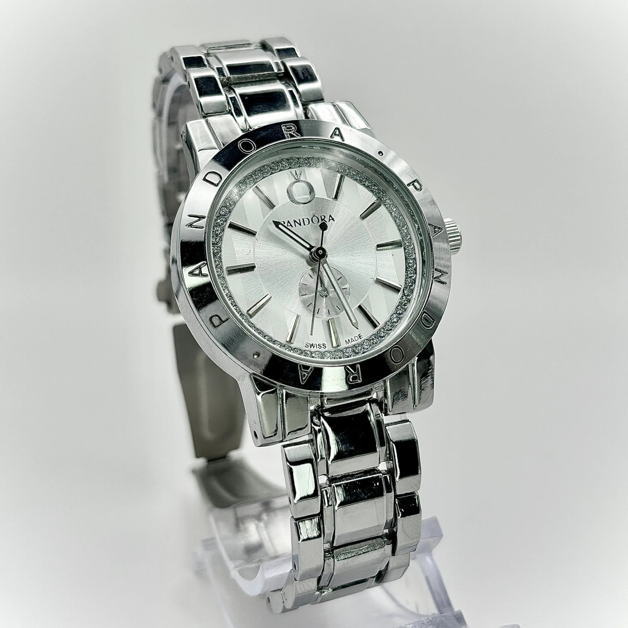 P A N D O R A Signature Watches