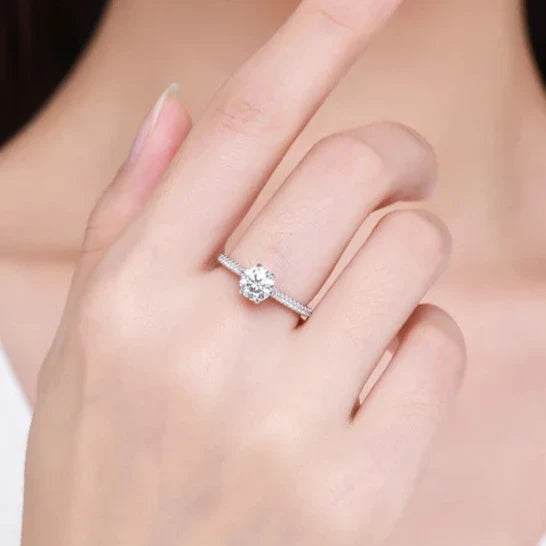 Princess Sparkling Solitaire Ring