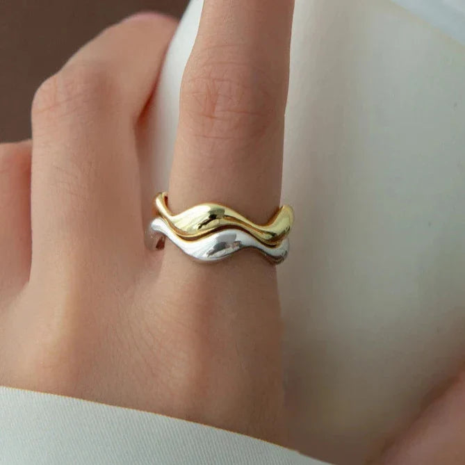 Organic Curve Ring