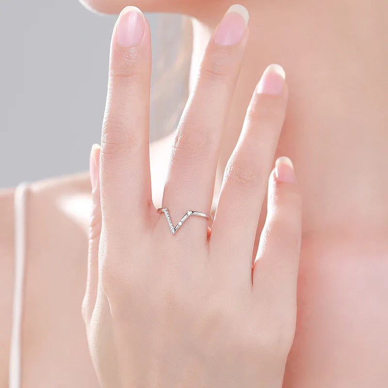 V Shape Sparkle Ring