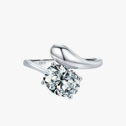 Organic Oval Brilliance Ring