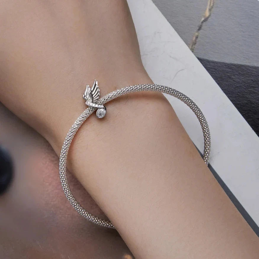 Sparkling Note Wings Charm